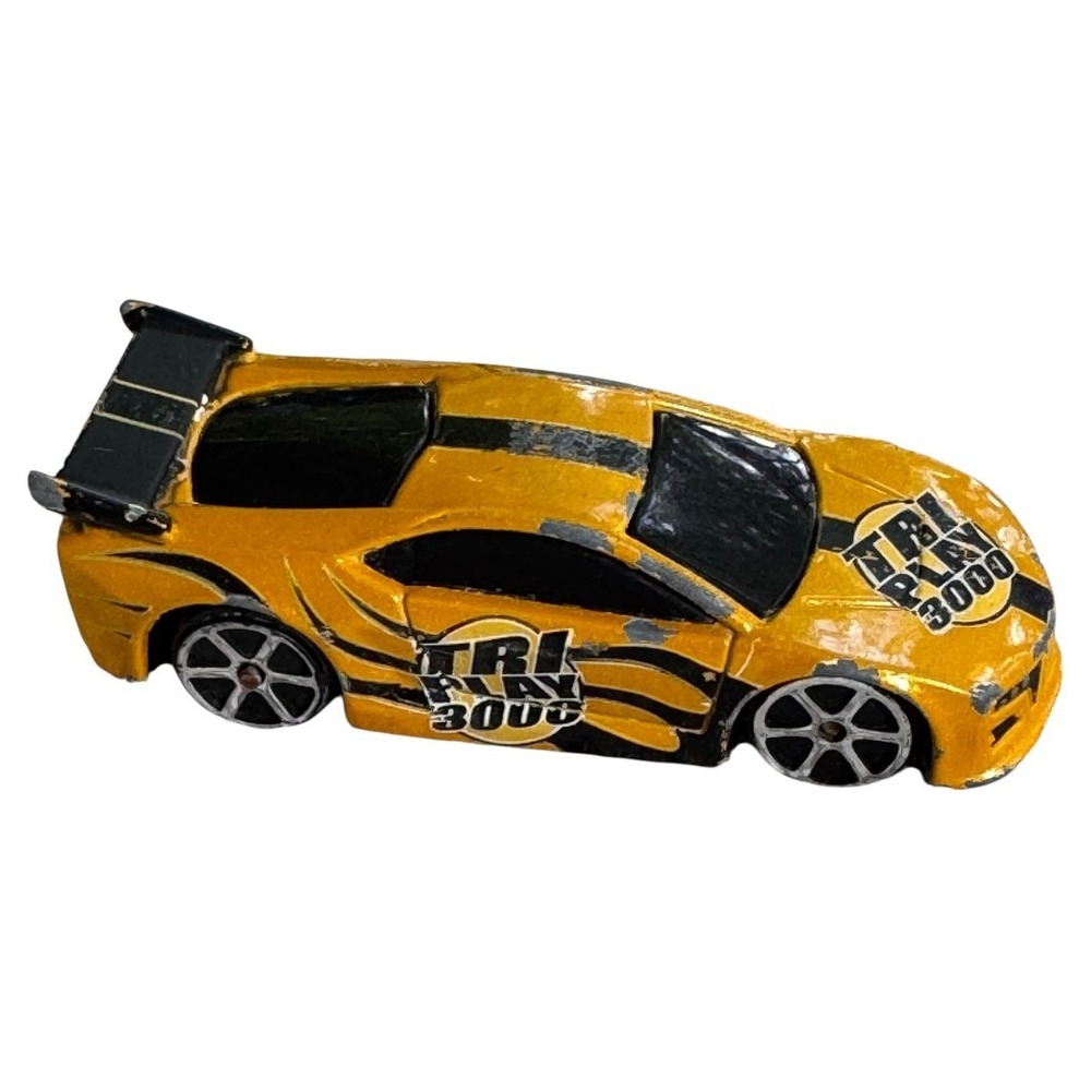 Maisto Loose Diecast Car‎ Street Speeder Yellow Tri Play 3000 RARE guc